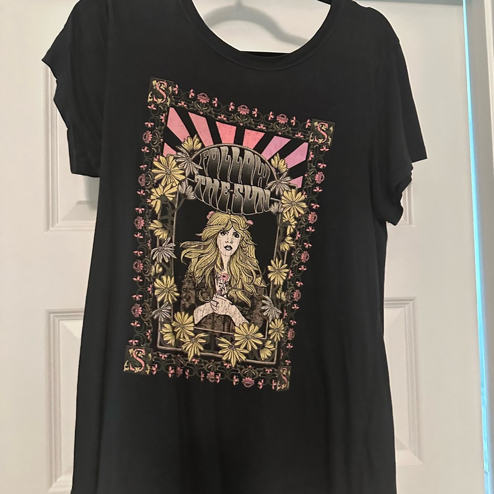 Spell Stevie Tee